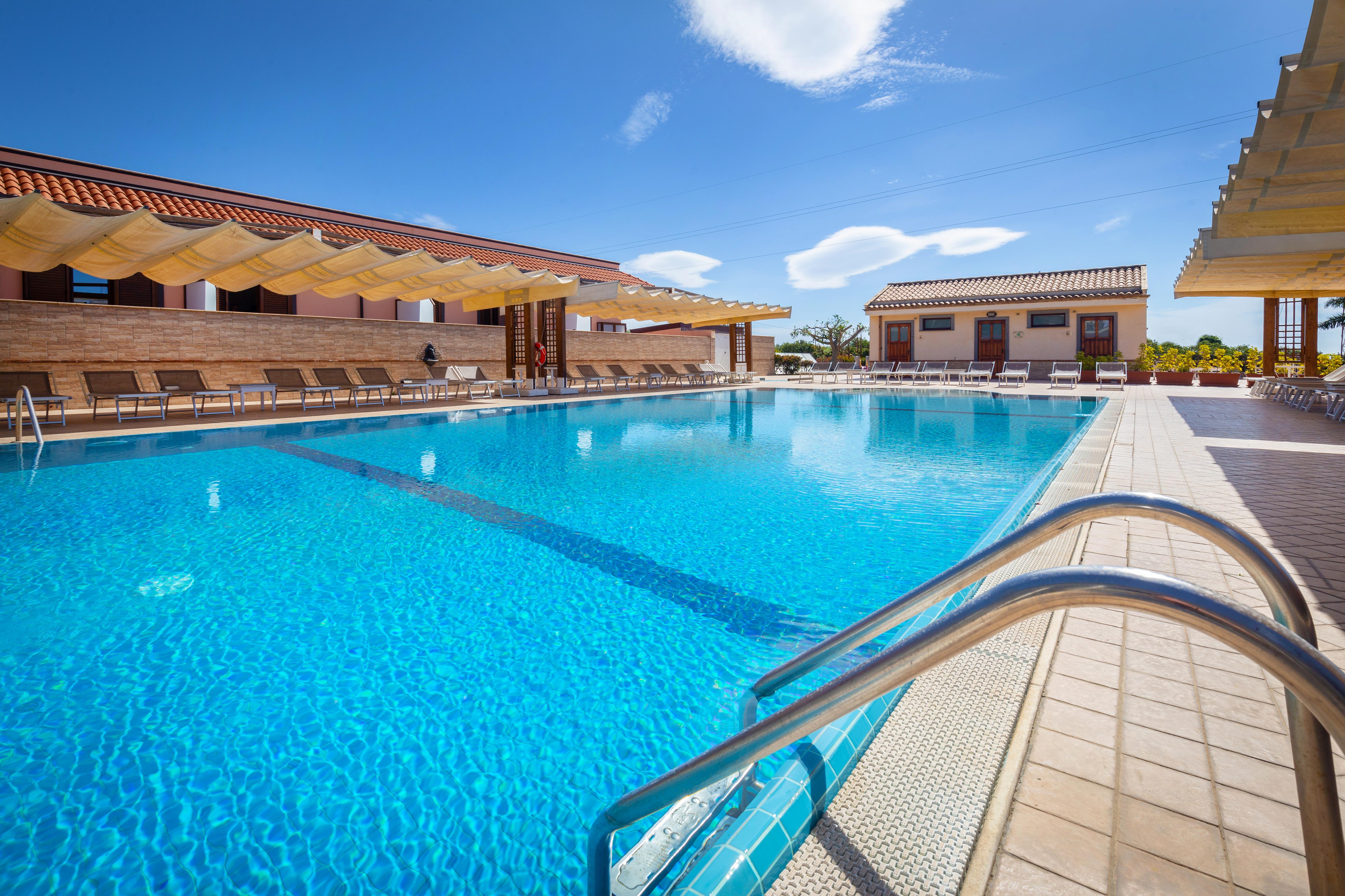 La Terra Dei Sogni Country Hotel Фьюмефреддо-ди-Сицилия Экстерьер фото