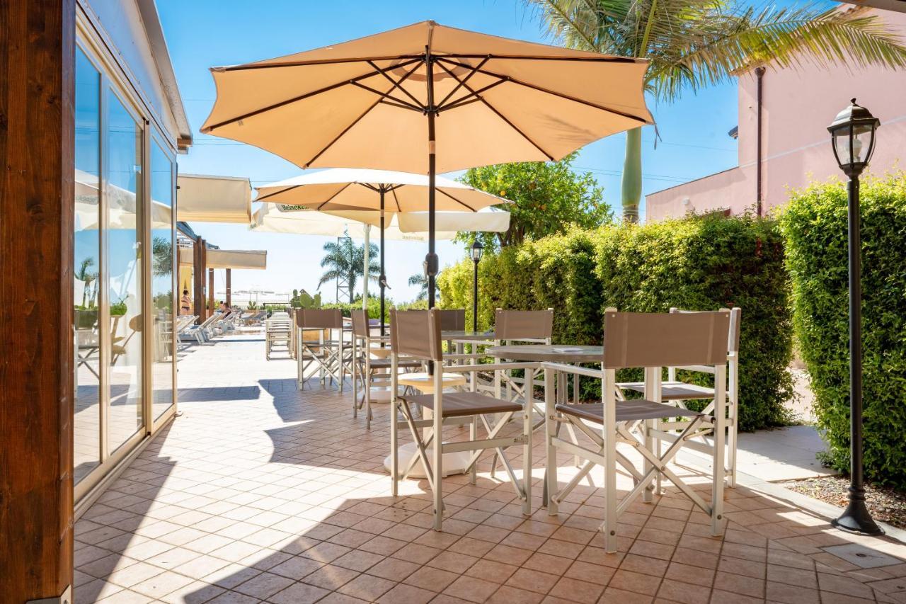 La Terra Dei Sogni Country Hotel Фьюмефреддо-ди-Сицилия Экстерьер фото