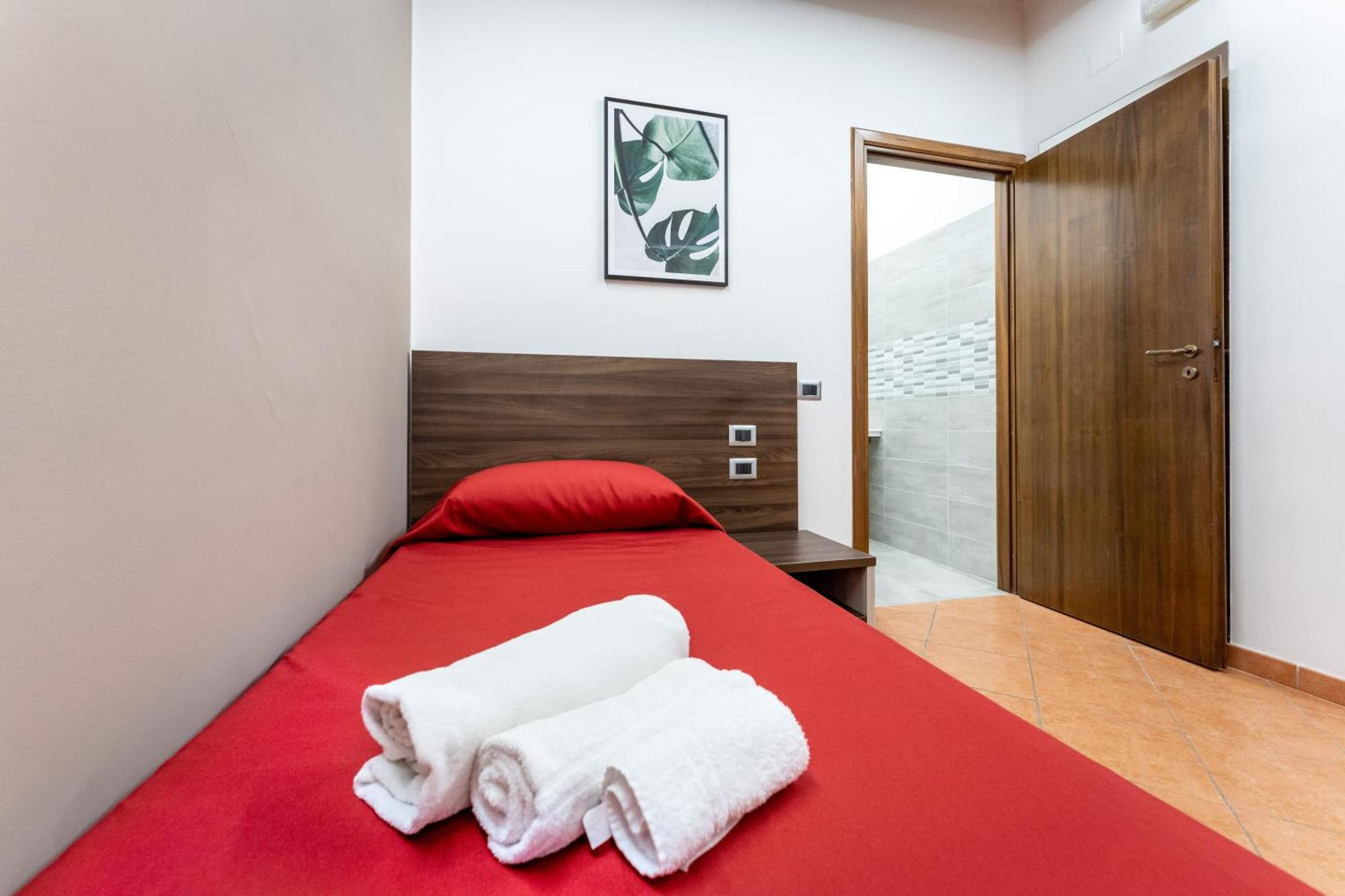 La Terra Dei Sogni Country Hotel Фьюмефреддо-ди-Сицилия Номер фото